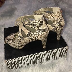 a.n.a (A New Approach) Chance Snake